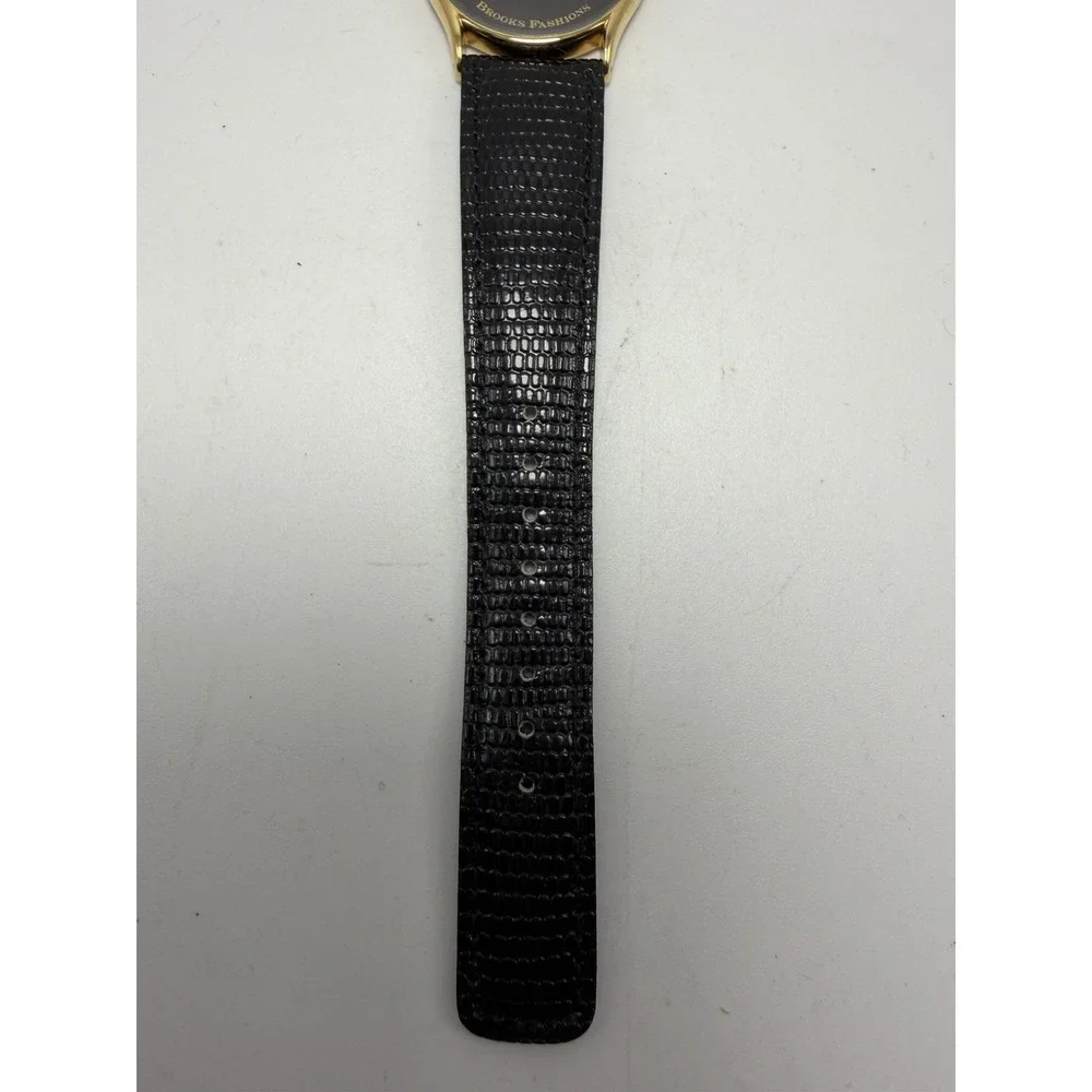 Pulsar V300-7A00‎ New Battery Mens Watch Brooks Fashions 31MM 7.5
